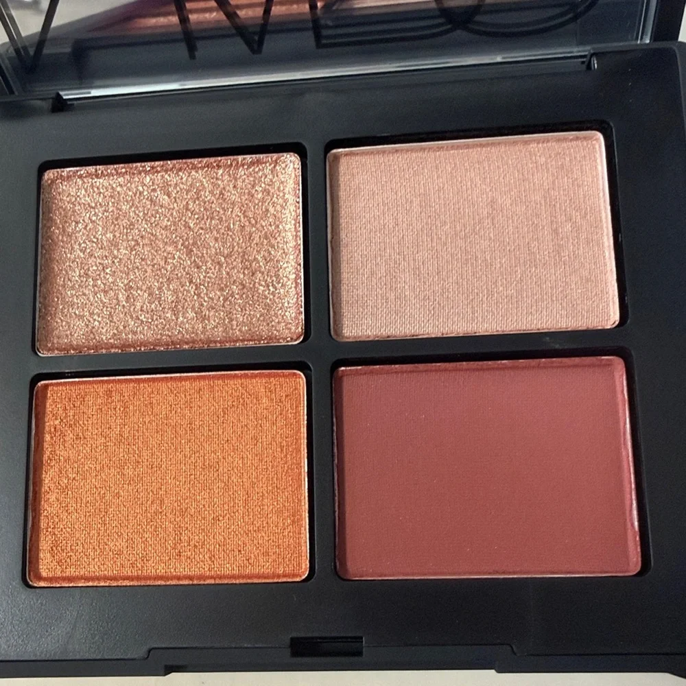 NARS Quad Eyeshadow Palette - Peach and Copper Tones